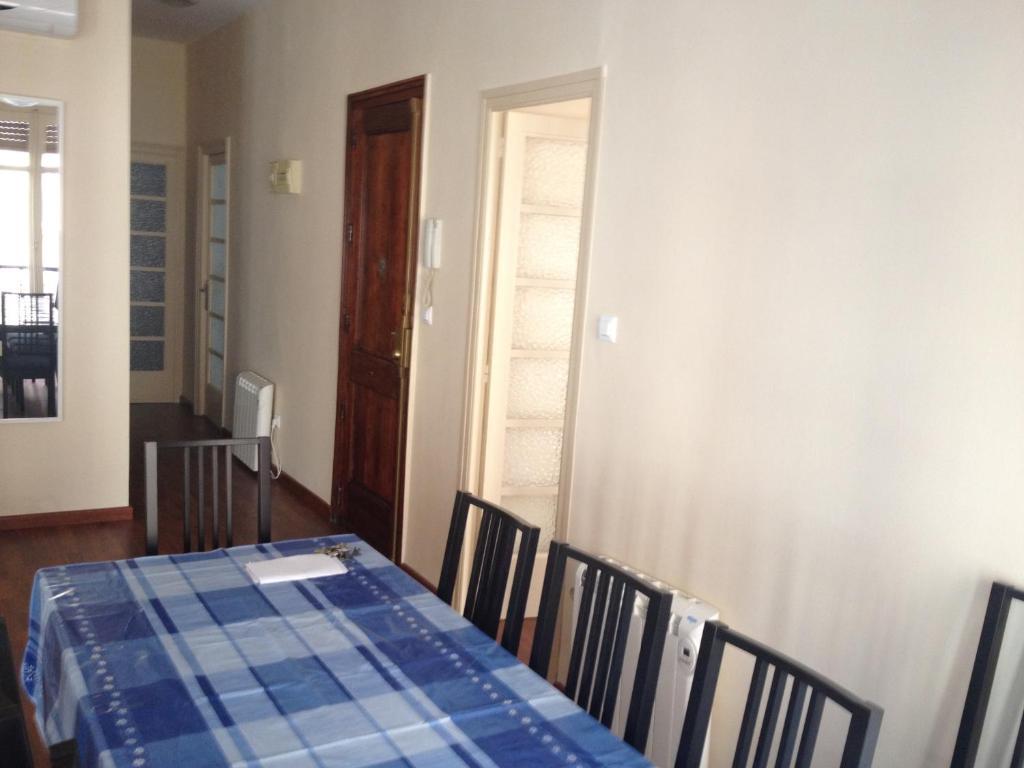 Apartamentos Turia Βαλένθια Δωμάτιο φωτογραφία